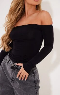 Top Moulant Noir à Col Bardot 8 Top Moulant Noir à Col Bardot -Pas Cher Tendance Charme Magasin 01f9c337044930817829e7e6bbfb7fd14625b203 cnc6852 4