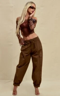 Top En Mesh Imprimé Abstrait Marron à Col Bardot -Pas Cher Tendance Charme Magasin 0d2a7a579d2eb1a1d80ee377bf1c017af0ecad15 cnd2868 3