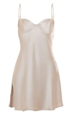 Robe Droite Satinée Argentée à Armatures Et Bretelles Dans Le Dos -Pas Cher Tendance Charme Magasin 0d3ce4dcc139a6fe1da09613dbe0f7c04095173f cnd7731 5