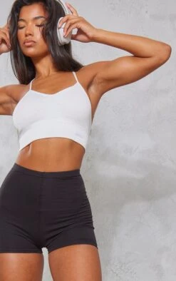 Logic Lot De 2 Mini Shorts Noir & Gris -Pas Cher Tendance Charme Magasin 25f40430175c314c893a1641258626c2df09b018 cmp0784 5