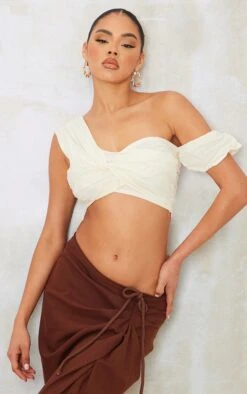 Crop Top Crème Plissé Effet Lin à épaule Dénudée -Pas Cher Tendance Charme Magasin 4ca3acfc177b78a9b6aeb87807b6c391ef864bc8 cmy0009 3