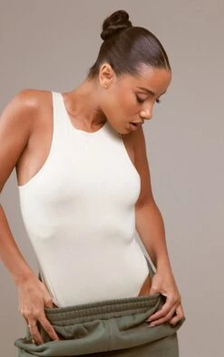 Body Basique En Coton Beige à Dos Nageur 9 Body Basique En Coton Beige à Dos Nageur -Pas Cher Tendance Charme Magasin 526fea70b49798bc45578e0f2168c9d403402fab cnd5750 4