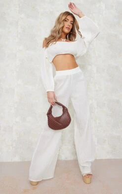 Crop Top Fluide En étamine Crème à Col Bardot Et Manches Bouffantes -Pas Cher Tendance Charme Magasin 5d0697bcd63f4c4ec76aa0dde0c163ddf1818c94 cnd4665 3