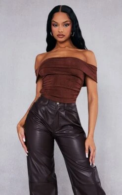 Top Moulant En Acétate Chocolat à Col Bardot Replié