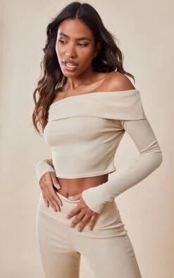 Top Côtelé Beige à Col Bardot Plié Et Manches Flûtes