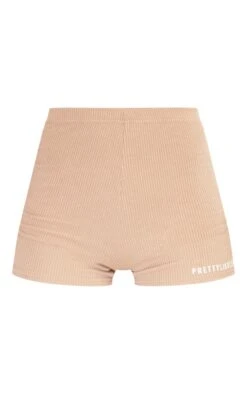 Logic PRETTYLITTLETHING Mini-short Côtelé Crêpé Café Au Lait à Imprimé -Pas Cher Tendance Charme Magasin 77b8efdfdbb46c052d0b07f616df0db1e5a0729d cnd4696 6