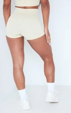 Mini Short Côtelé Beige à Détail Contours -Pas Cher Tendance Charme Magasin 7833db1727f28514a5cb0f3b2b0a0426a2343224 cnd4686 3