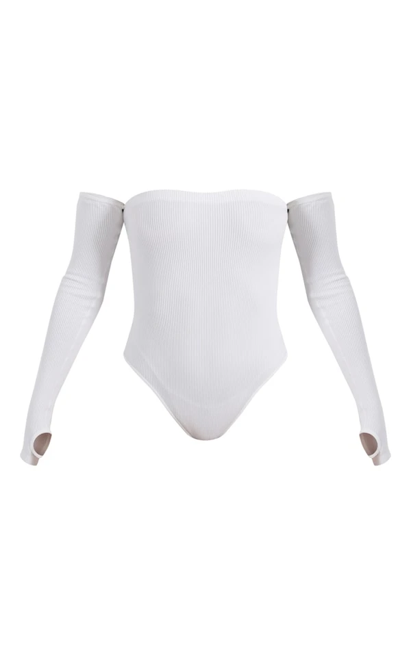 Body Col Bardot Côtelé Blanc à Détail Contours Et Trous Pour Les Pouces 6 Body Col Bardot Côtelé Blanc à Détail Contours Et Trous Pour Les Pouces – Image 6