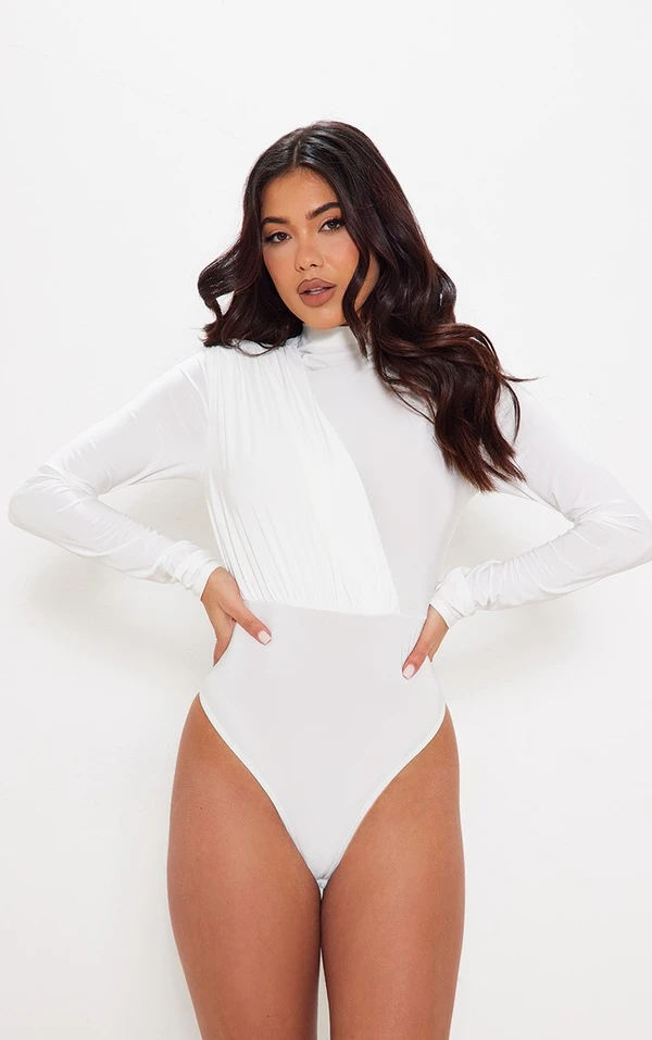 Body Moulant Crème Drapé à Col Montant Et Manches Longues 2 Body Moulant Crème Drapé à Col Montant Et Manches Longues – Image 2