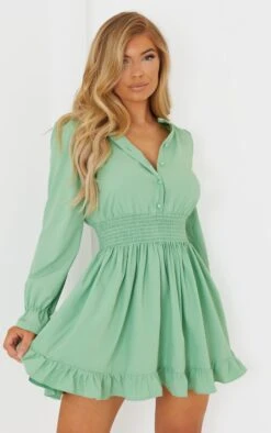 Robe Chemise Vert Sauge Resserrée à La Taille