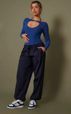 Body En Jersey Bleu Marine Découpé à Anneau Et Superpositions 7 Body En Jersey Bleu Marine Découpé à Anneau Et Superpositions -Pas Cher Tendance Charme Magasin be2f0334bdd8e0fadd1e8baf8fcef1d138510550 cnc9166 3