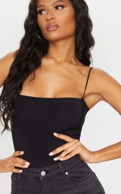 Body-string Noir Avec Encolure Carrée Et Bretelles Fines -Pas Cher Tendance Charme Magasin e6545cb3a709f7490ec793bd1da31a69d7224b29 clw9486 4