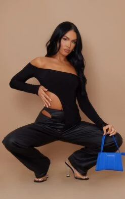 Logic Crop Top Moulant Asymétrique Noir à Col Bardot -Pas Cher Tendance Charme Magasin e67e62e2c6263dc1e9b5f7a82ece9ee3036c6a92 cmw6813 3