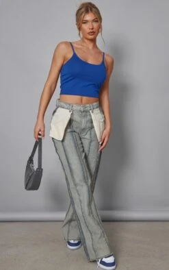 Crop Top Bleu Marine En Coton à Bretelles 7 Crop Top Bleu Marine En Coton à Bretelles -Pas Cher Tendance Charme Magasin eb0bbb246d35f7803b898eddccbd633c3479bb4a cnc9077 3
