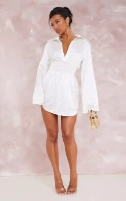 Robe Chemise Satinée Crème à Taille Froncée -Pas Cher Tendance Charme Magasin f24ba956fb36e3c394ee337e1ceaf31681c38848 cne1413 3