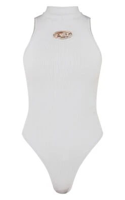 PRETTYLITTLETHING Body Gris Acier à Col Montant Et Détail Empiècement 10 PRETTYLITTLETHING Body Gris Acier à Col Montant Et Détail Empiècement -Pas Cher Tendance Charme Magasin f3fc96bdb5ca38ae3f1c43555f35636575a85029 cnc9064 5