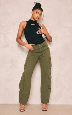 PRETTYLITTLETHING Body Noir à Col Montant Et Détail Empiècement 8 PRETTYLITTLETHING Body Noir à Col Montant Et Détail Empiècement -Pas Cher Tendance Charme Magasin f579d7b91da0c1591a496ead9ed86bd4b84382c2 cnc9065 3