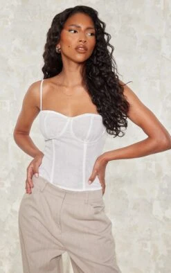 Crop Top Satiné Blanc à Manches En Dentelle Et Col Bardot Drapé Plissé